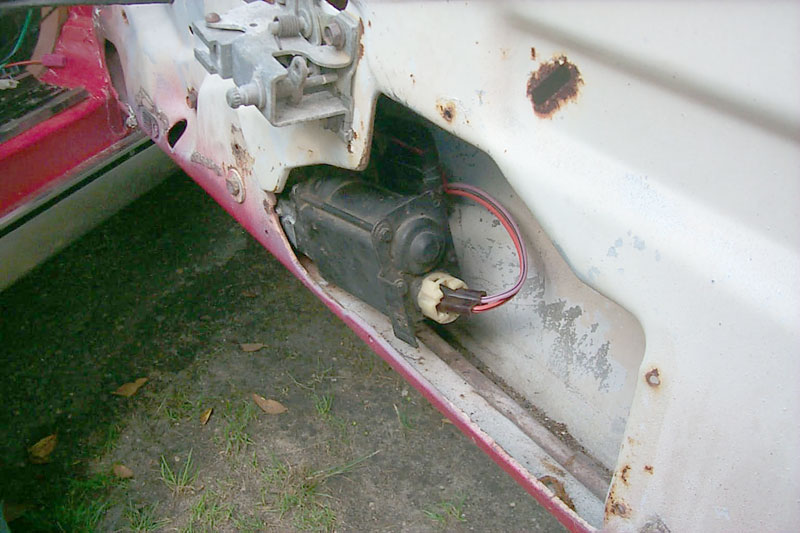 1968-1982 Power Window Motor Replacement | Corvette Magazine 1977 corvette wiring diagram free 