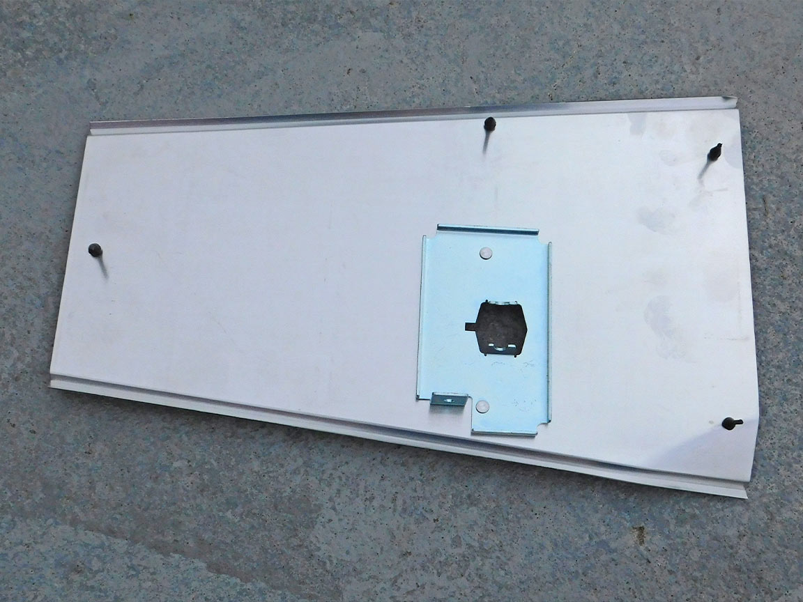 Corvette Antenna Mast Mounting Kit (1969-1973) – EC Products E19262, Vintage Style