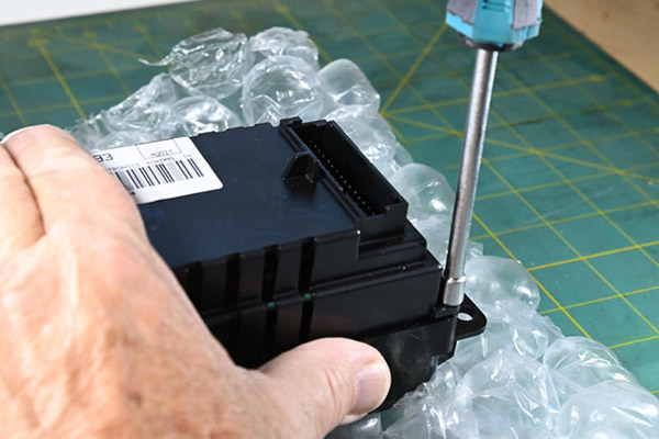 HVAC control module assembly