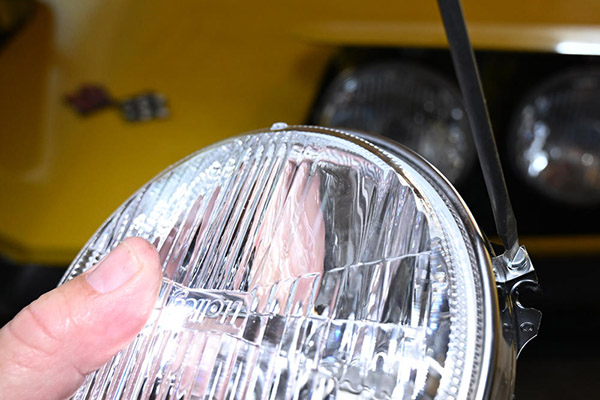Headlight assembly