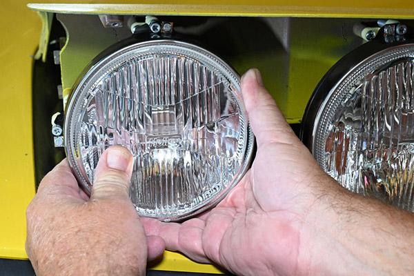 Headlight installation