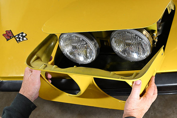 Headlight bezel install