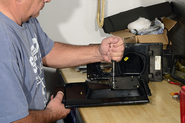 C4_Corvette_Bose_Speaker_Amp_Assemblies_757.13