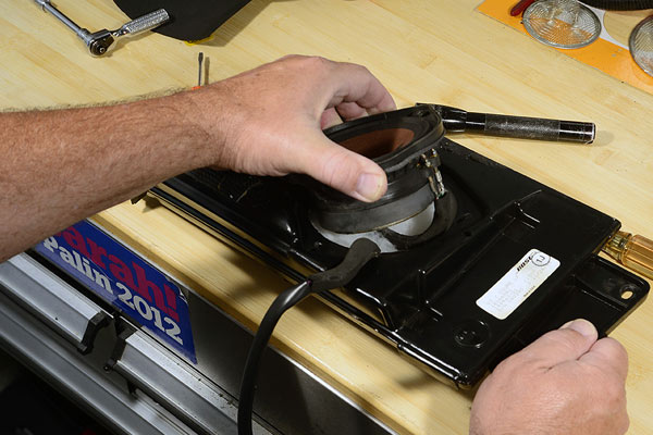 C4_Corvette_Bose_Speaker_Amp_Assemblies_757.14