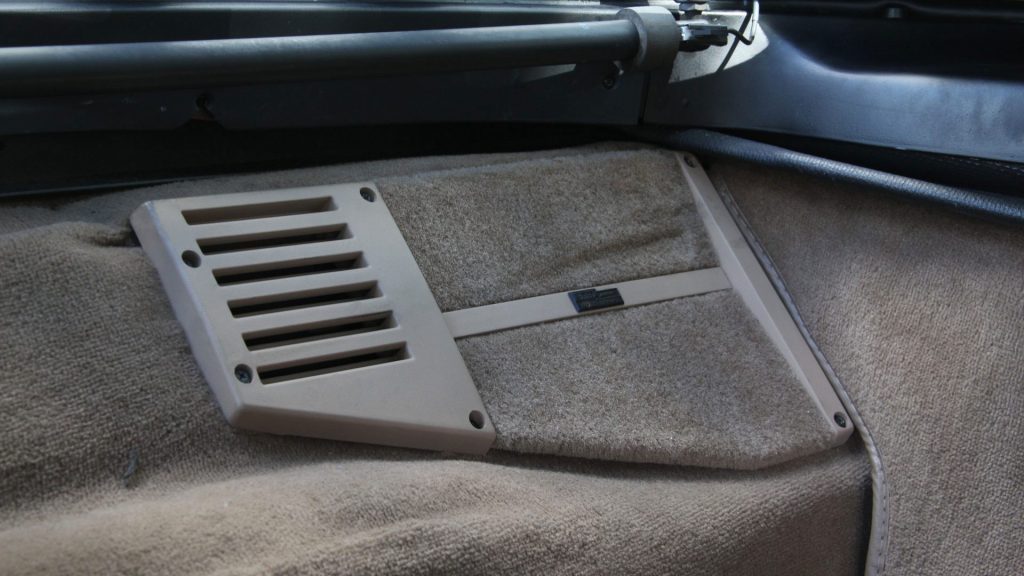 19901996 Corvette Bose Speaker Replacement Corvette Magazine